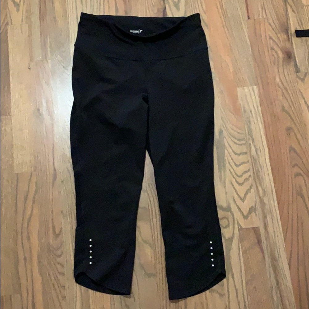 NEW old navy cropped leggings